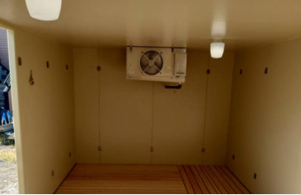 3坪プレハブ冷蔵庫内部